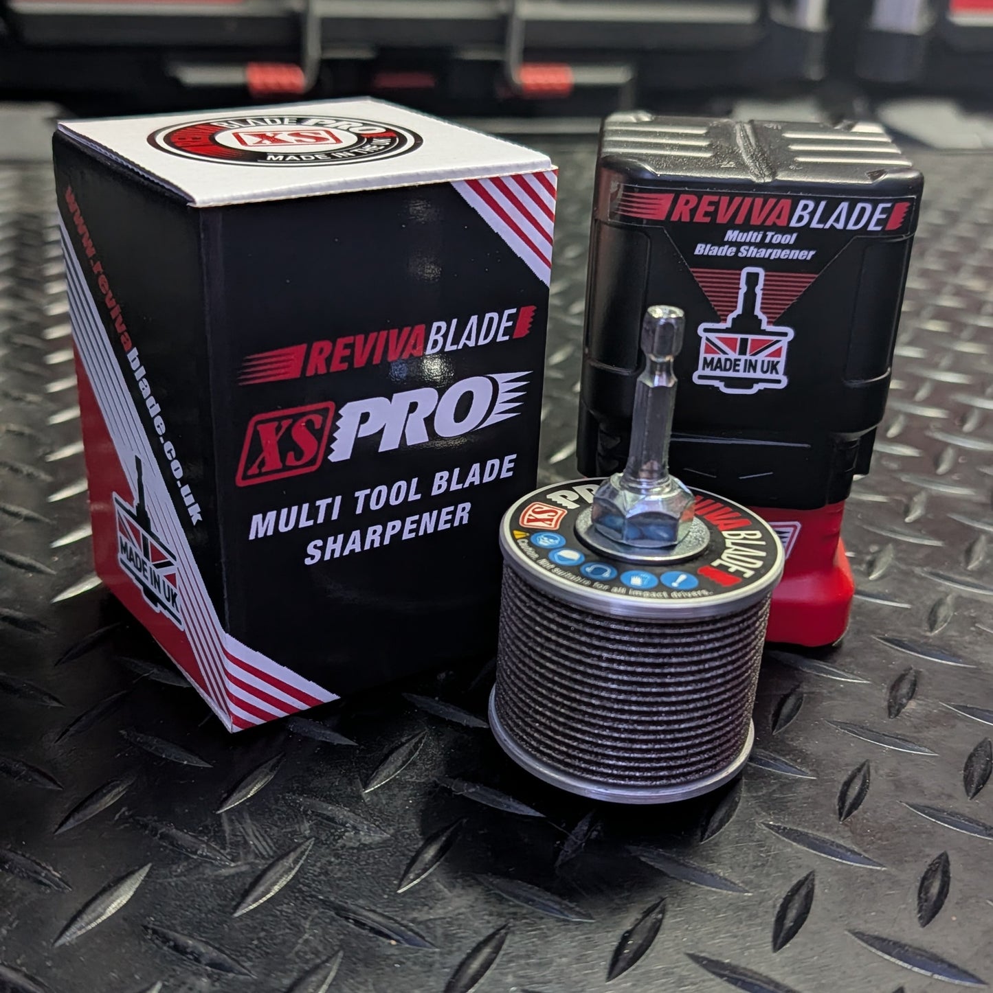 Revivablade® XS PRO NEW……Professional Multi-Tool Blade Sharpener.